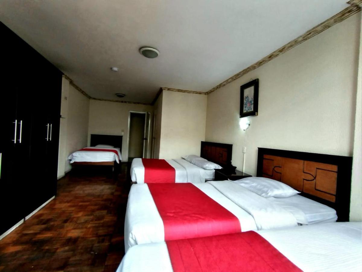 Hotel Imperial Амбато Экстерьер фото