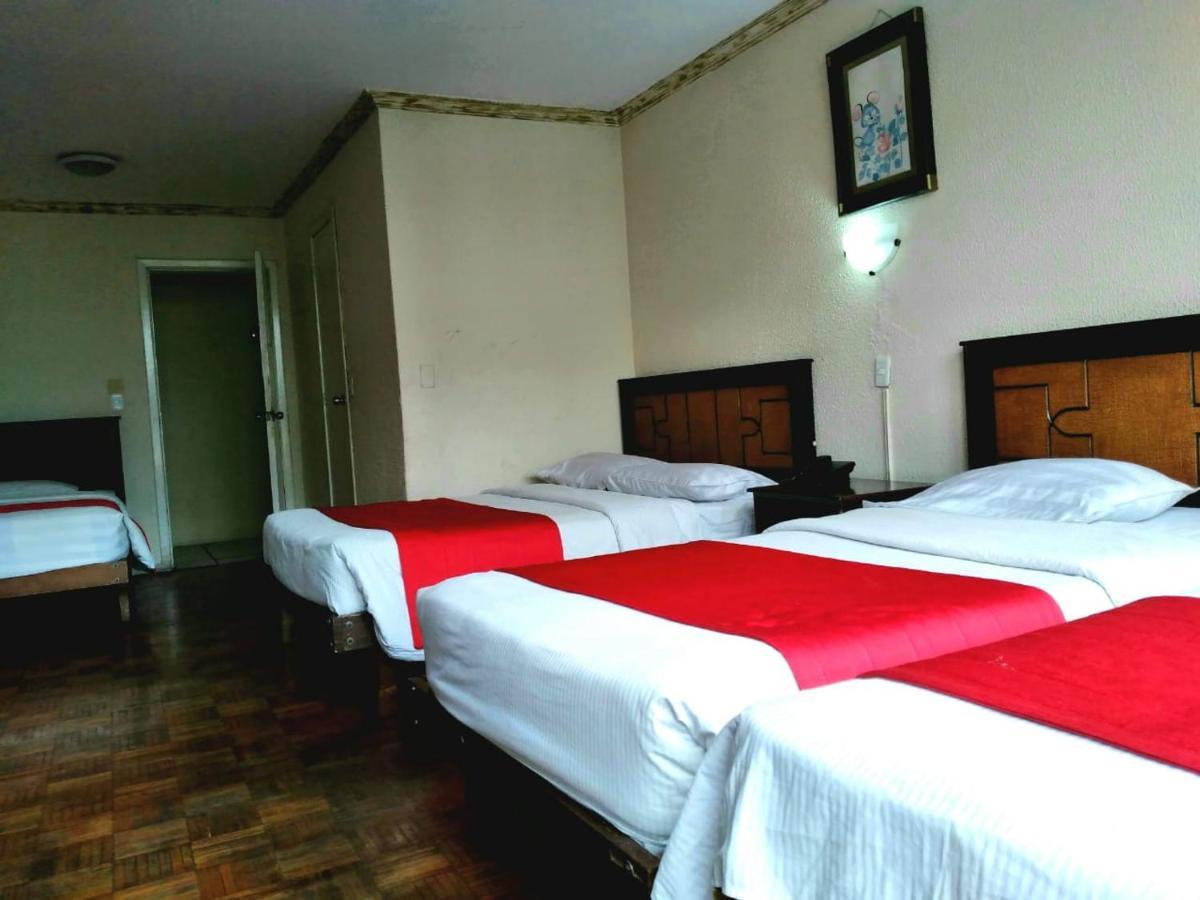 Hotel Imperial Амбато Экстерьер фото