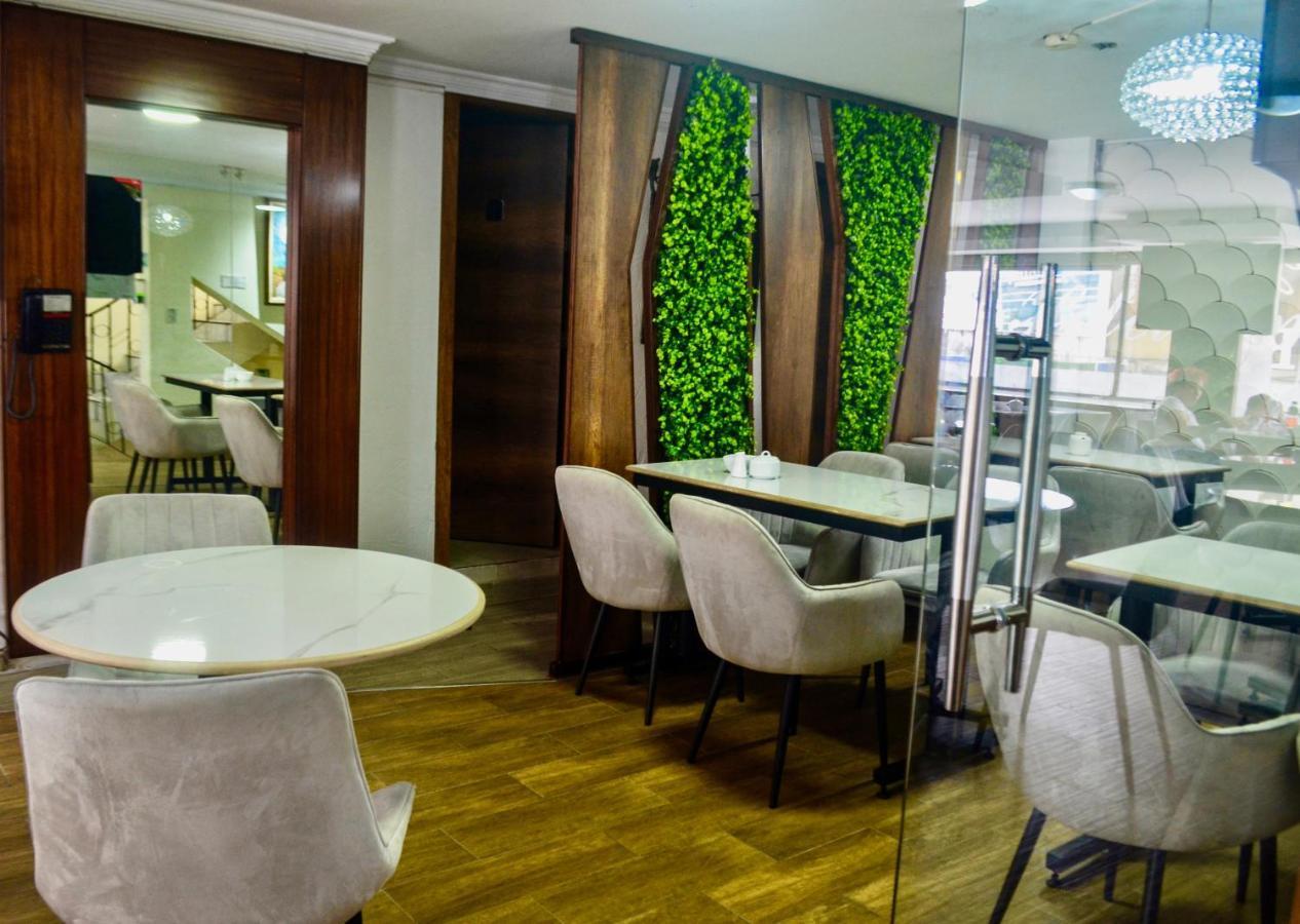 Hotel Imperial Амбато Экстерьер фото